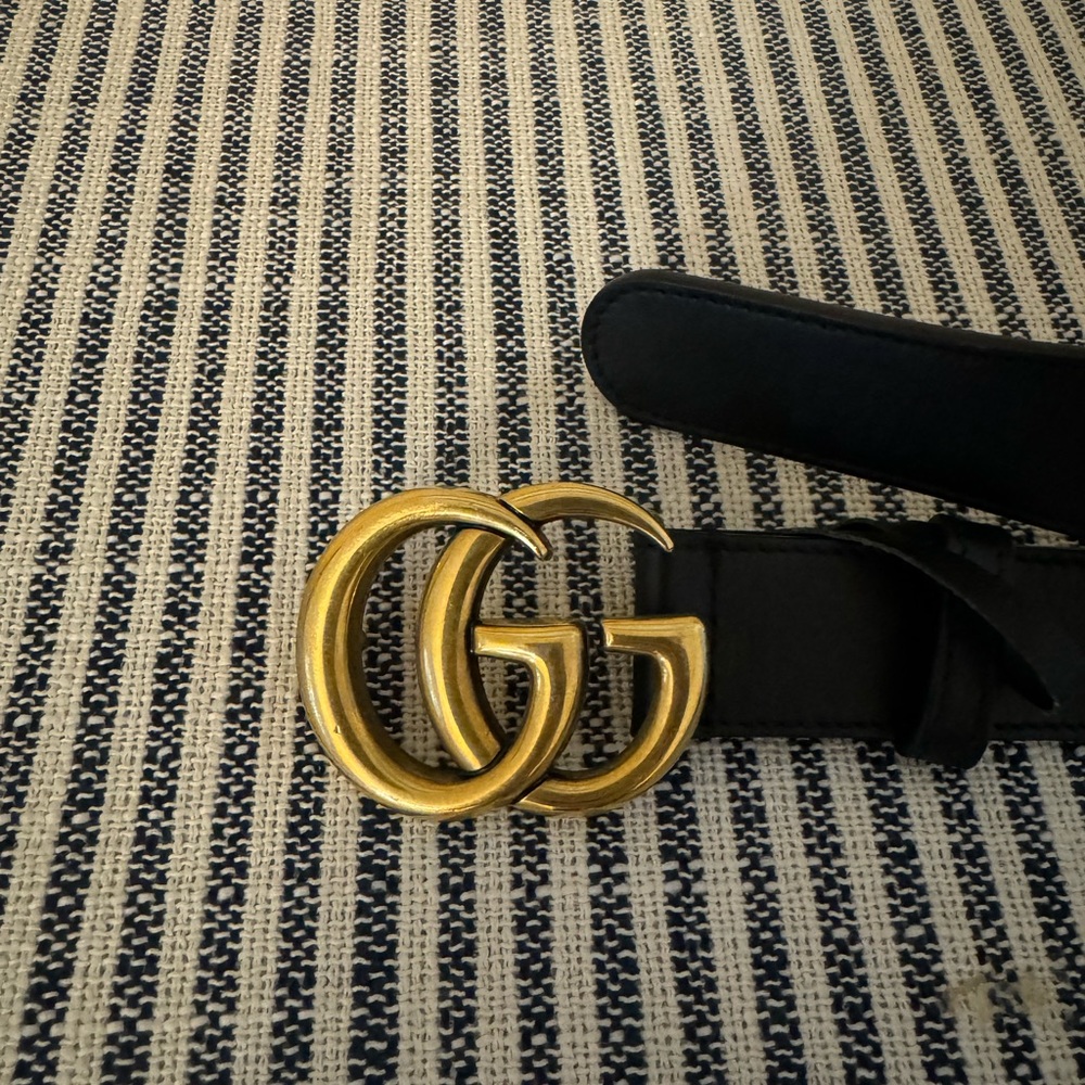 Gucci Black Belt with Gold Buckle sz 100 - Picture 8 of 12